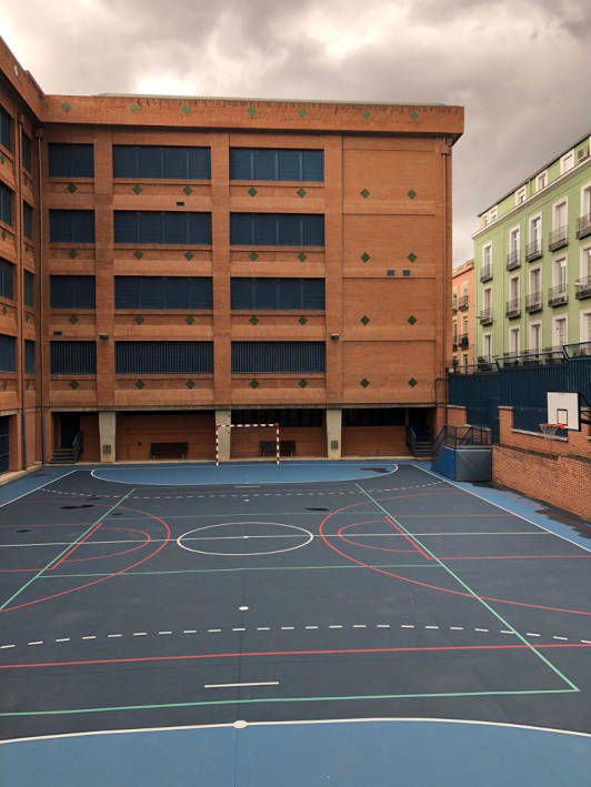 Madrid, Spanien, Viola, 2023