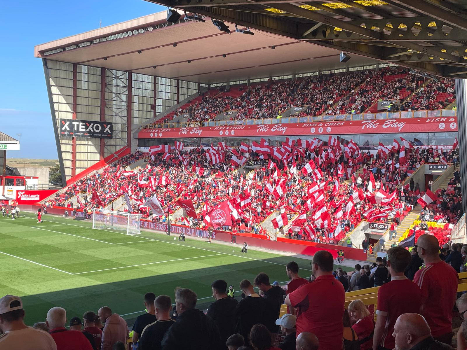 Aberdeen, Schottland, Sarah, 2025